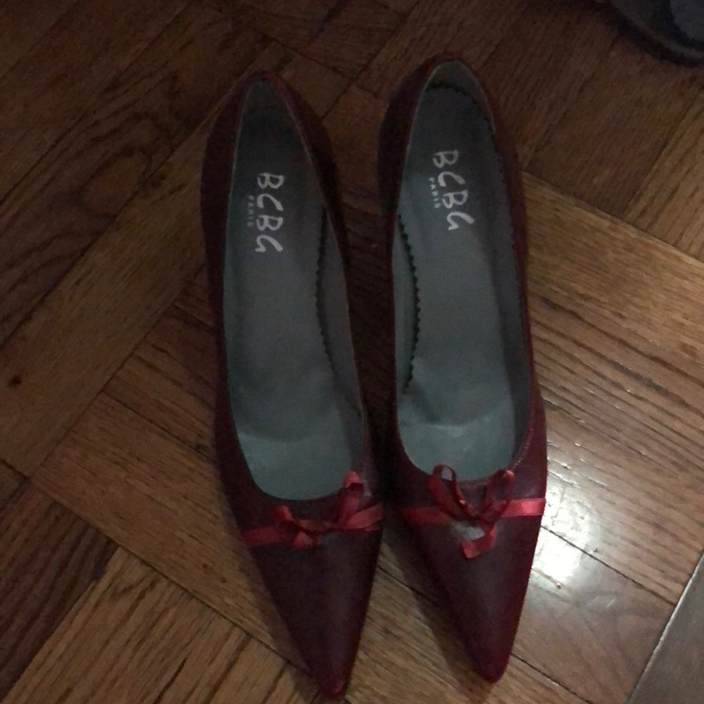 Red BCBG high heals with bow